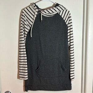 Maurices hooded‎ sweatshirt striped small